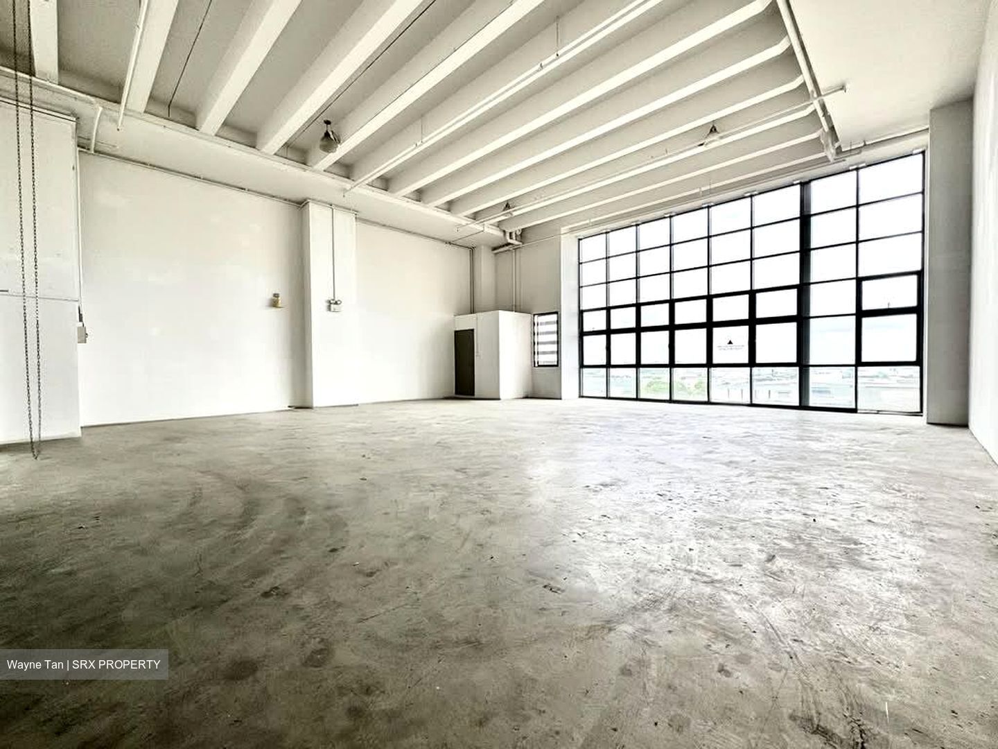 T-space (D18), Factory #584850281